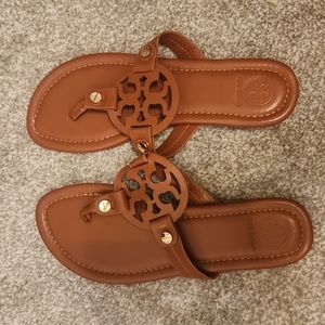 Tory Burch Millers - Size 40 (women's 9)